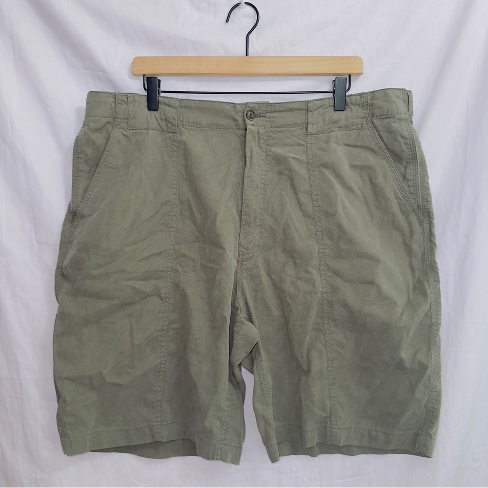 Men's Tommy Bahama Green Elastic Stretch Waist Tercel Lyocell Flat Front Shorts
